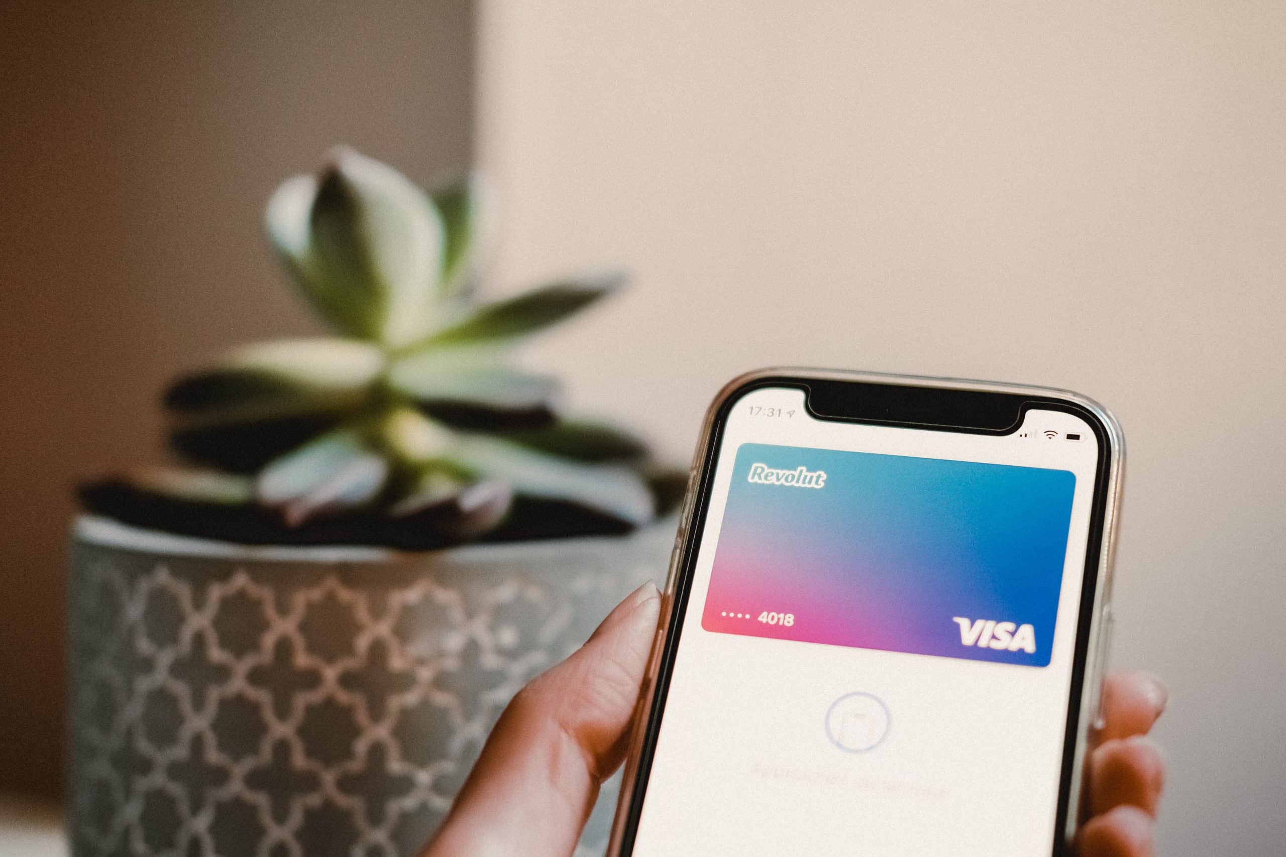 Revolut: IBAN Español y su Transformación Bancaria Global - modo cripto